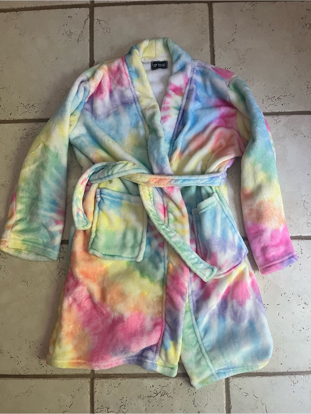 Kids Tie-Dye Plush Robe - Pastel Rainbow